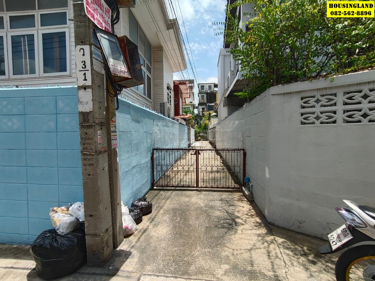 ขายที่ดินเปล่า(ถมแล้ว) ซอยจันทร์ 18/7แยก23 แขวงทุ่งวัดดอน(บ้านทวาย) เขตยานาวา(บางรัก)  จังหวัดกรุงเทพมหานคร  